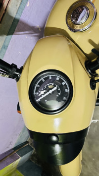 Jawa Khakhee 2021 Model