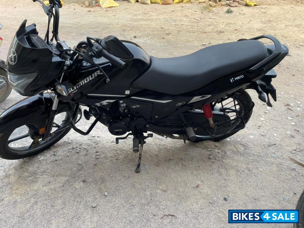 Black Hero Glamour Xtec