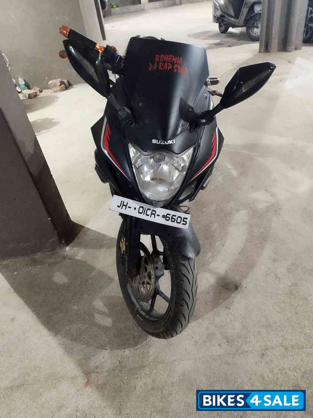 Suzuki Gixxer SF Fi