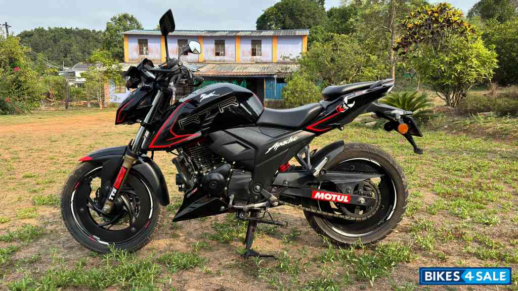 Black And Red TVS Apache RTR 200 4V ABS Black And Red TVS Apache RTR 200 4V ABS