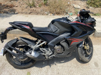 Bajaj Pulsar RS 200