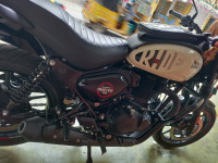 White Royal Enfield Hunter Dapper