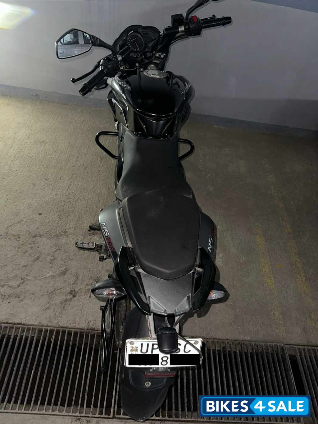 Bajaj Pulsar 200 NS ABS