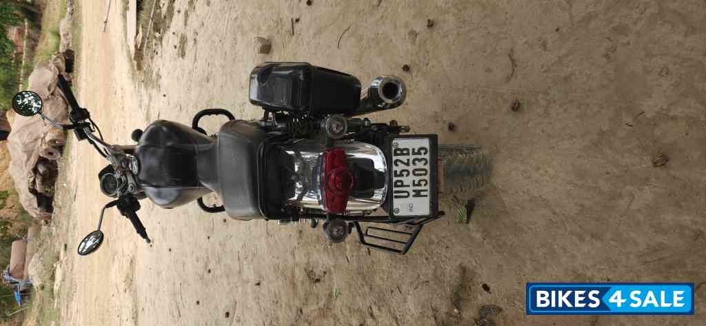 Green Honda Hness CB350 DLX Pro