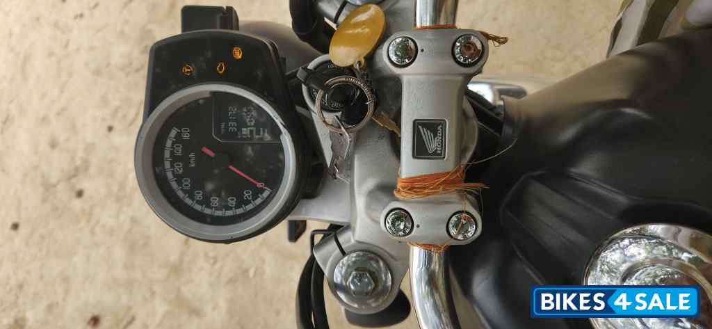 Green Honda Hness CB350 DLX Pro