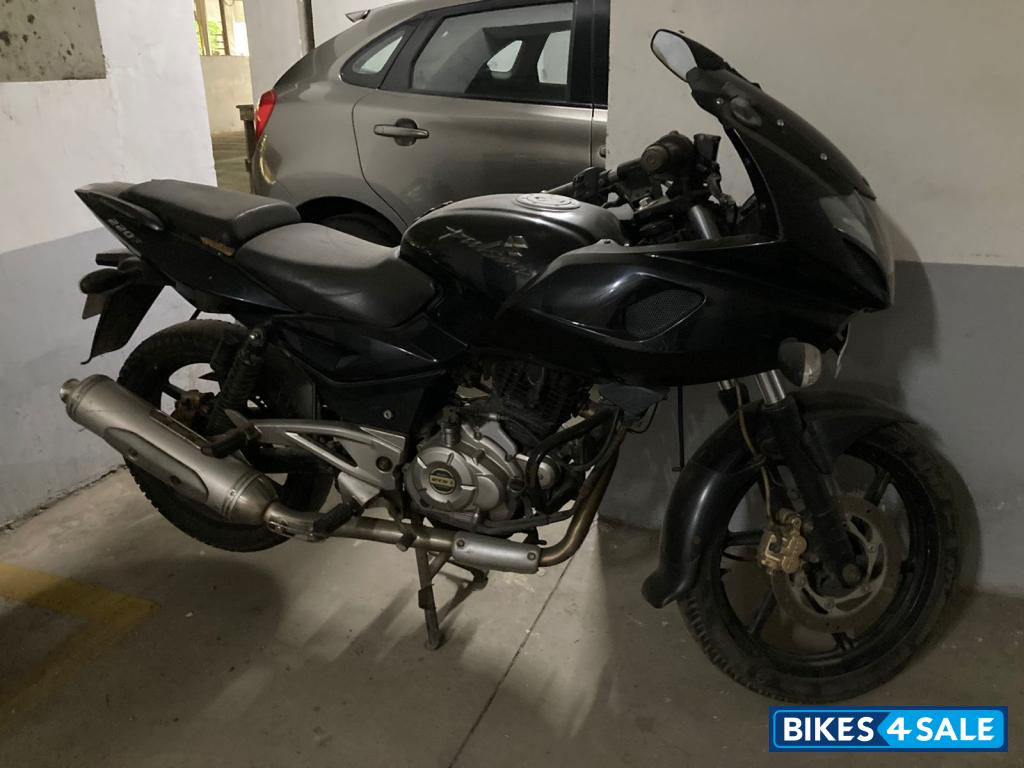 Bajaj Pulsar 220 DTSFi
