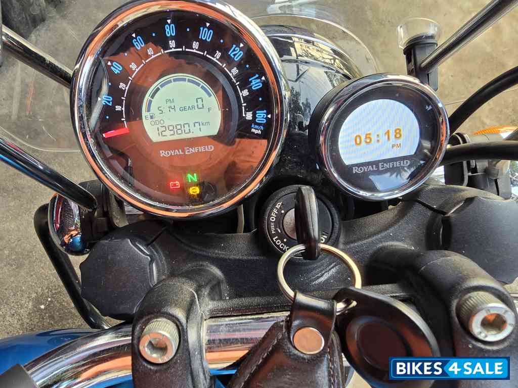 Blue Royal Enfield Meteor 350 Supernova