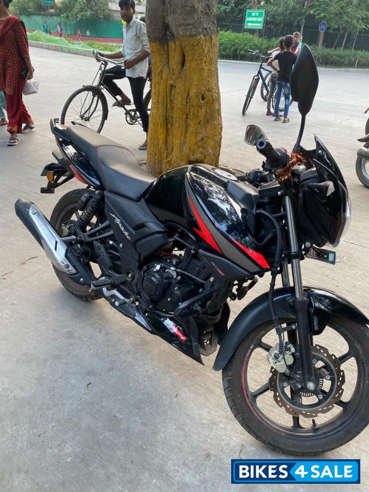 TVS Apache RTR 160
