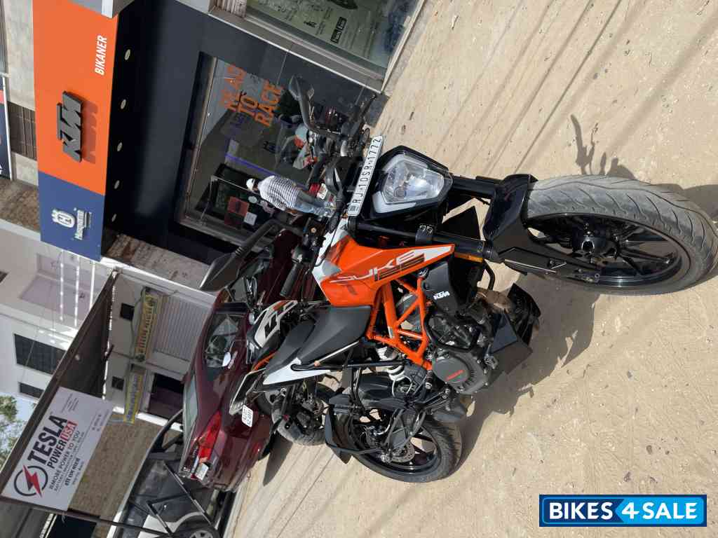 KTM Duke 125 KTM Duke 125