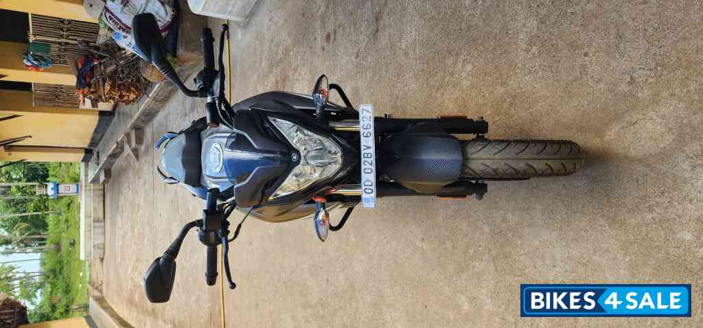 Gray Bajaj Pulsar NS 200 BS6