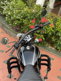 Black Royal Enfield Bullet Standard 500