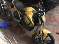 Revolt RV400 Lighting Yellow