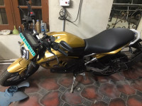 Revolt RV400 Lighting Yellow