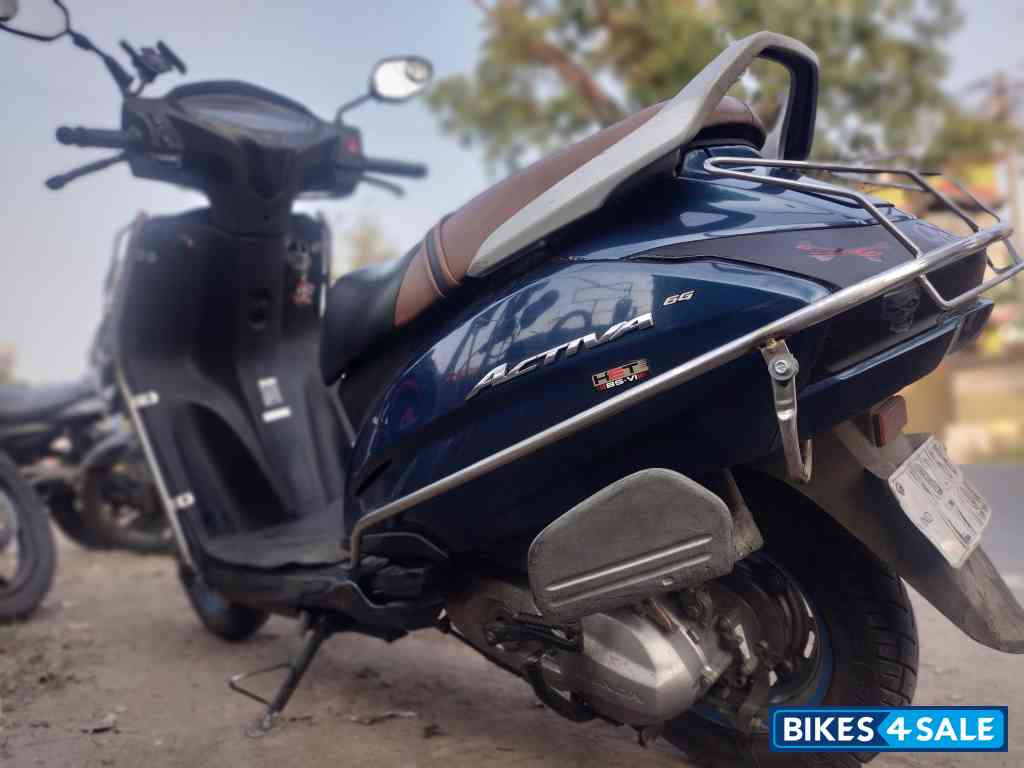 Blue Metalic Honda Activa 6G Dlx