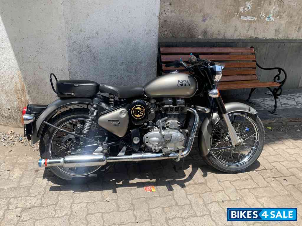 Royal Enfield Bullet 350
