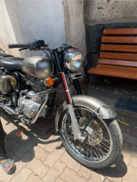 Royal Enfield Bullet 350