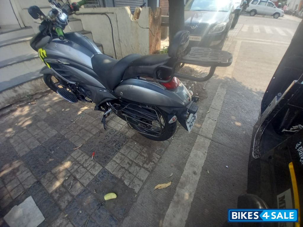 Suzuki Intruder 150 Suzuki Intruder 150