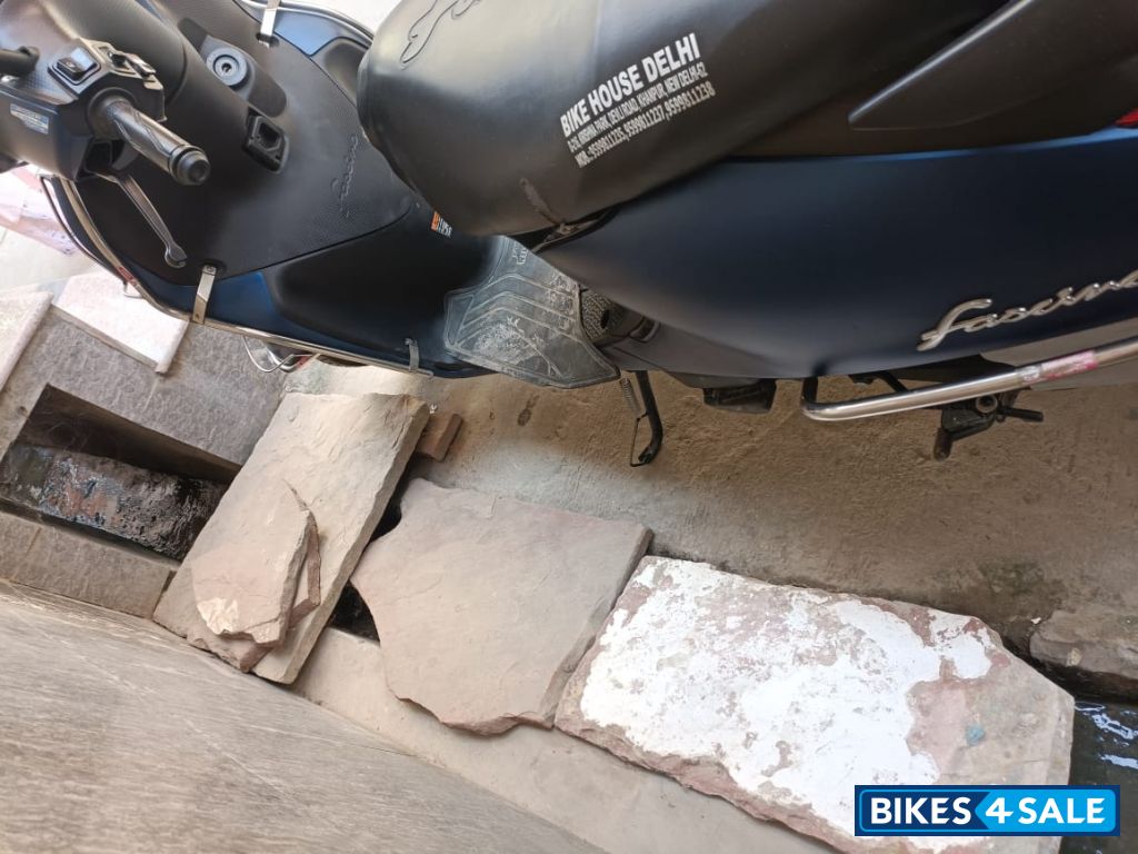 Light Blue Yamaha Fascino 125 Fi Hybrid