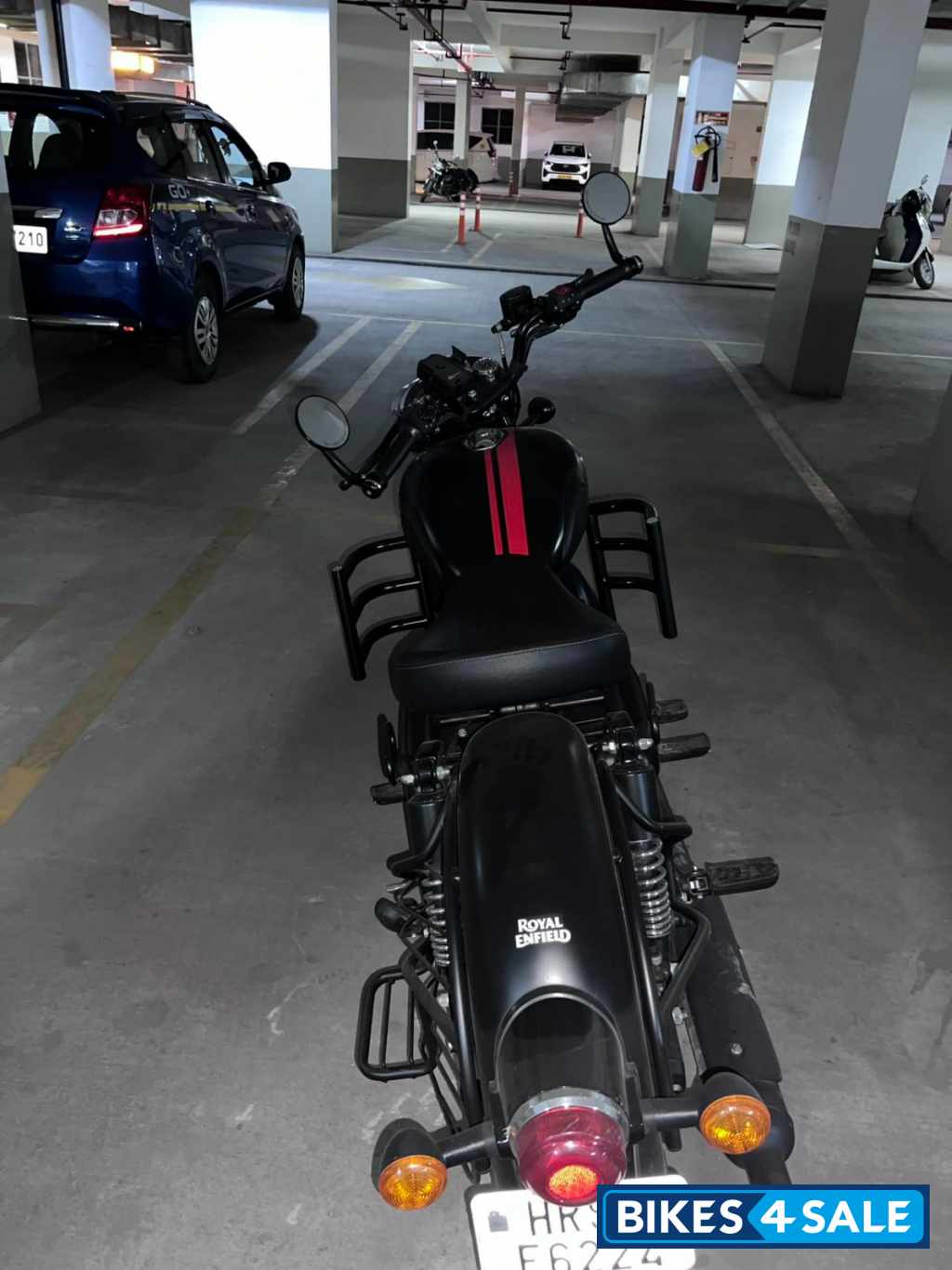 Black Royal Enfield Classic 350