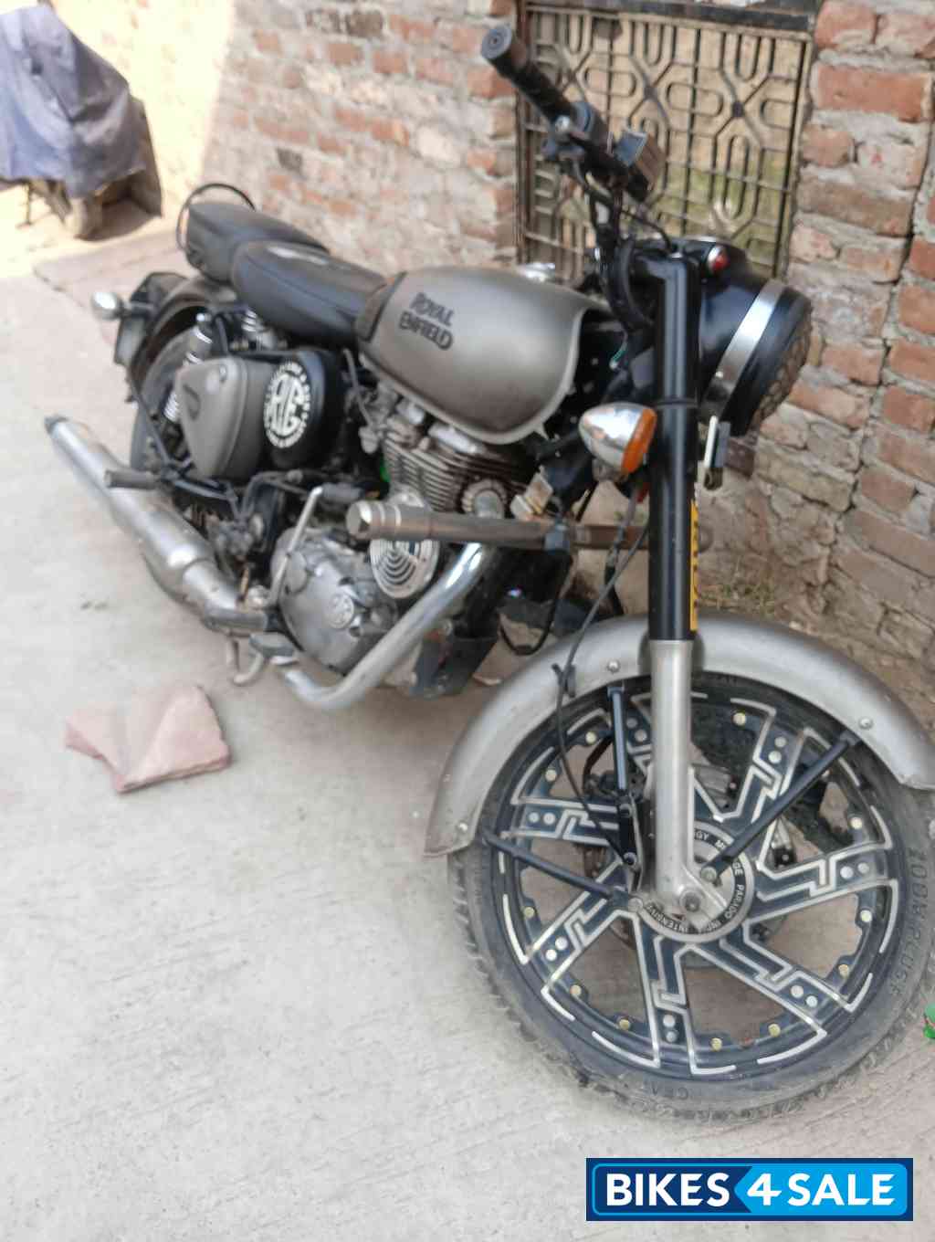 Royal Enfield Classic Gunmetal Grey