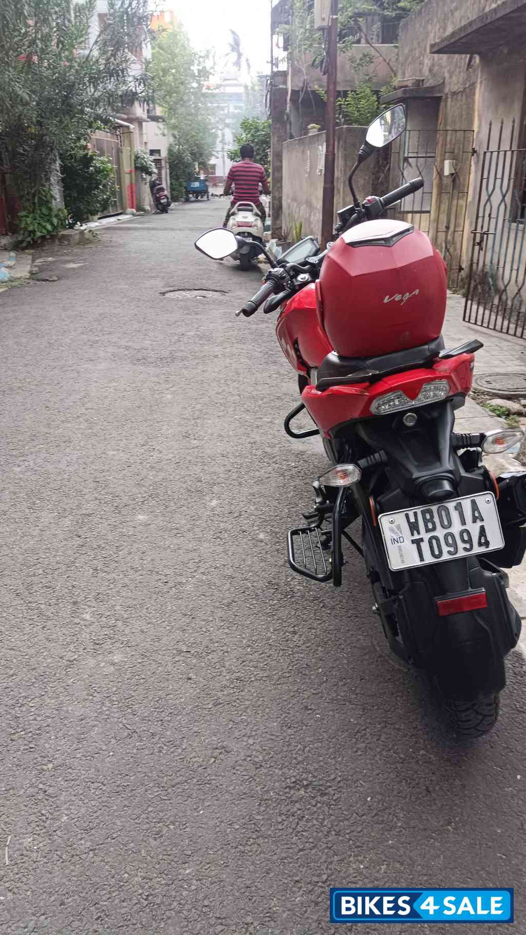 TVS Apache RTR 160 4V BS6