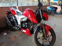 TVS Apache RTR 160 4V BS6