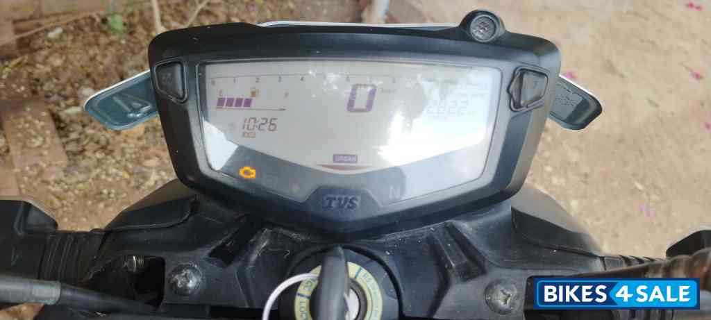 Matte Black TVS RTR 160 4V