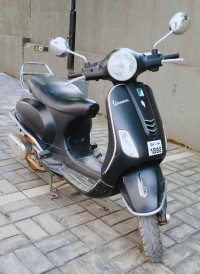 Vespa Dual VXL