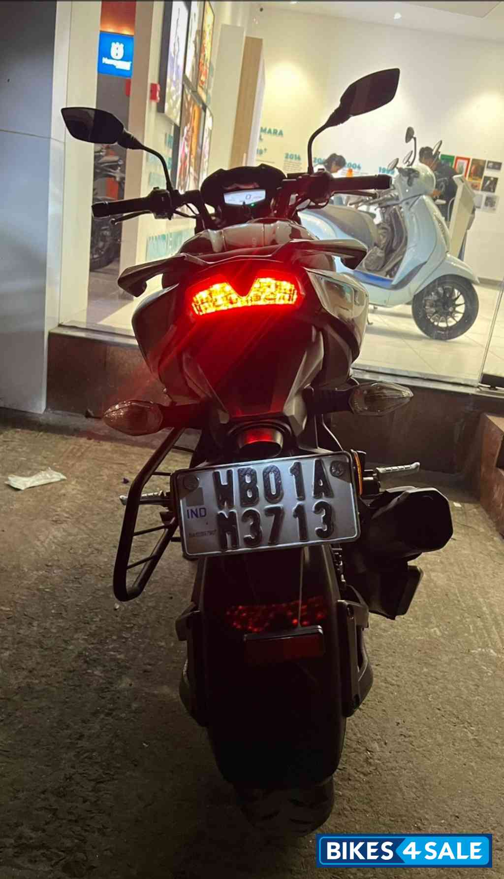 TVS Apache RTR 200 4V Race Edition 2.0