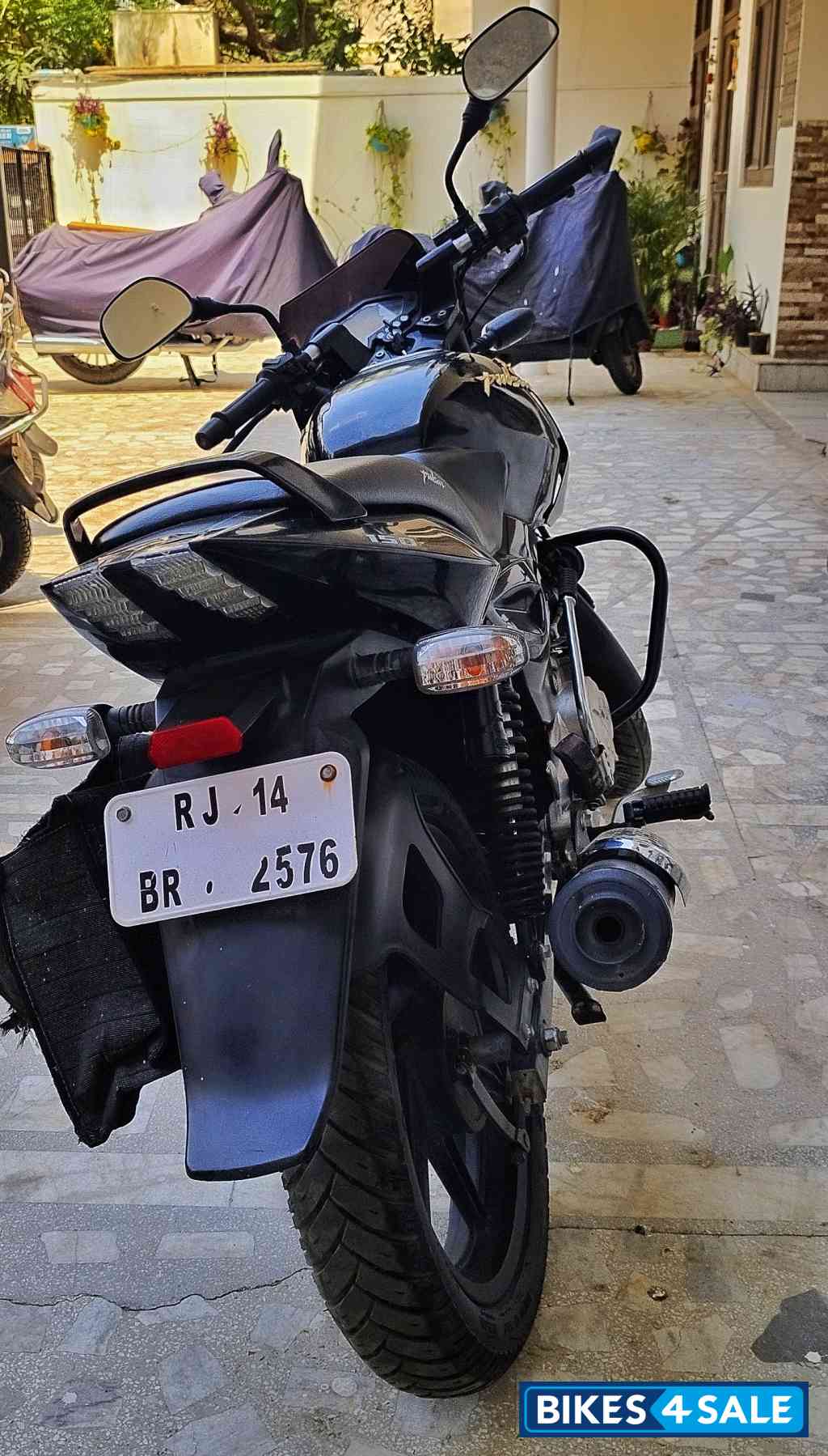 Bajaj Pulsar 150