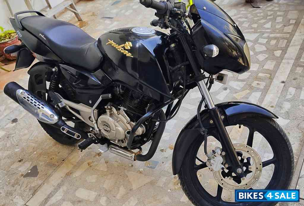 Bajaj Pulsar 150