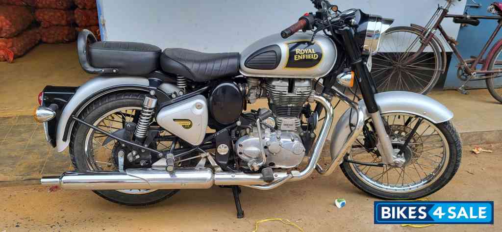 Royal Enfield Classic 350