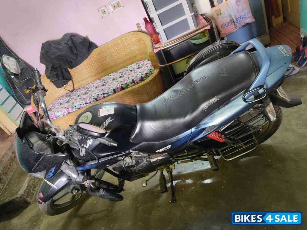 Blue Black Hero Glamour 125 Drum