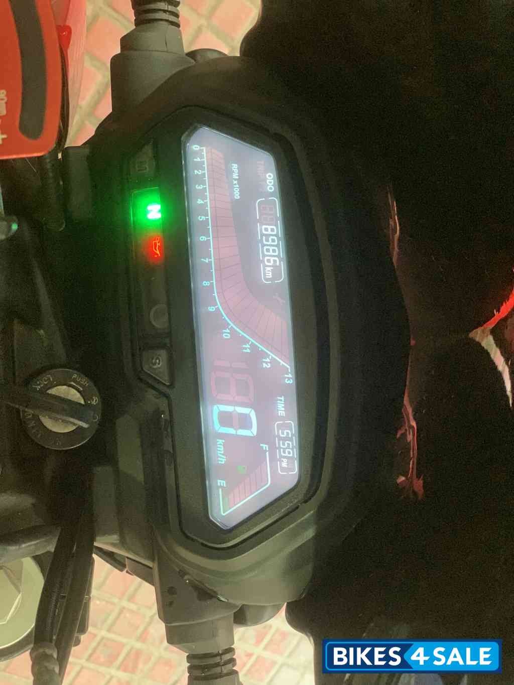 Red Bajaj Dominar 250