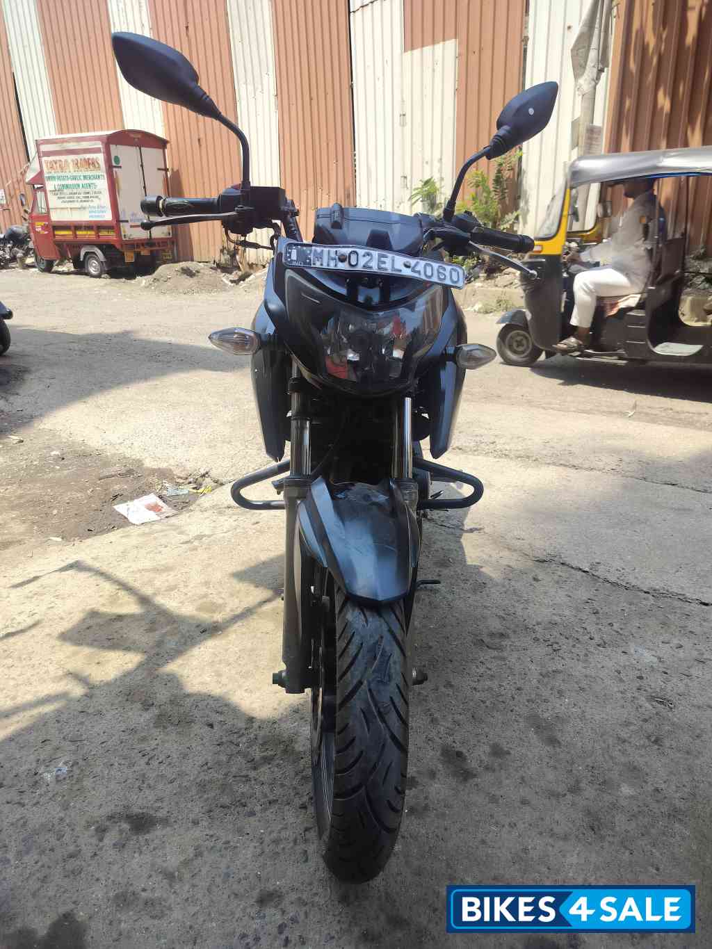 Black Matt TVS Apache RTR 200 4V