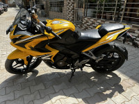 Bajaj Pulsar RS 200