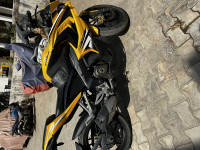 Bajaj Pulsar RS 200