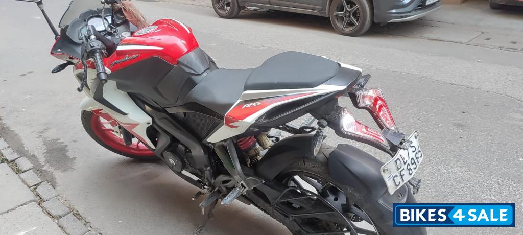Red And White Bajaj Pulsar RS 200 ABS