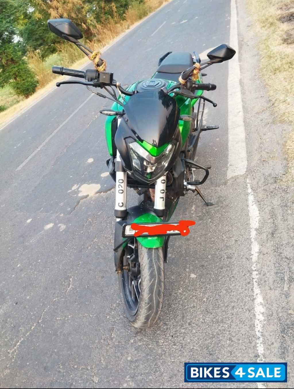 Bajaj Dominar 400 Disc