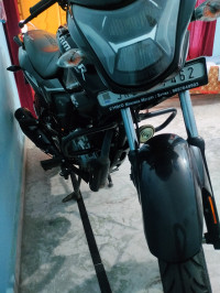 Black Silver Hero Glamour 125 Disc