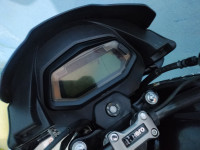 Black Silver Hero Glamour 125 Disc