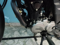 Black Silver Hero Glamour 125 Disc