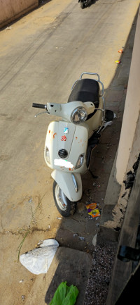 LML Vespa XE 2015 Model