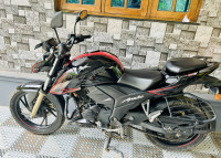 TVS Apache RTR 200 4V
