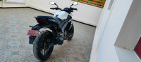 White Bajaj Dominar 400