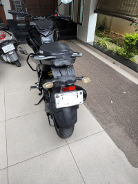 Black Yamaha FZ25