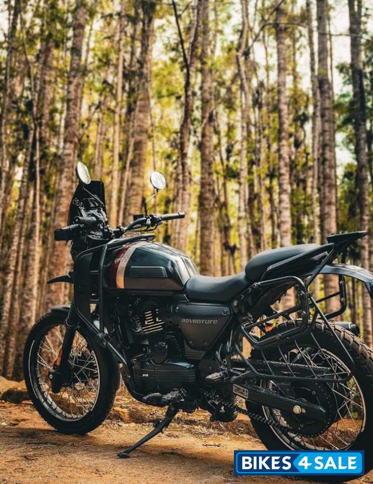 Black Yezdi Adventure Matte