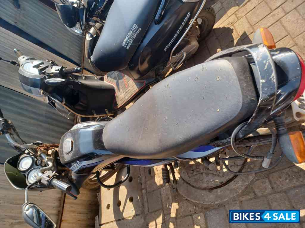 Bajaj Platina 125 DTS-Si