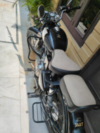 Black Royal Enfield Classic 350