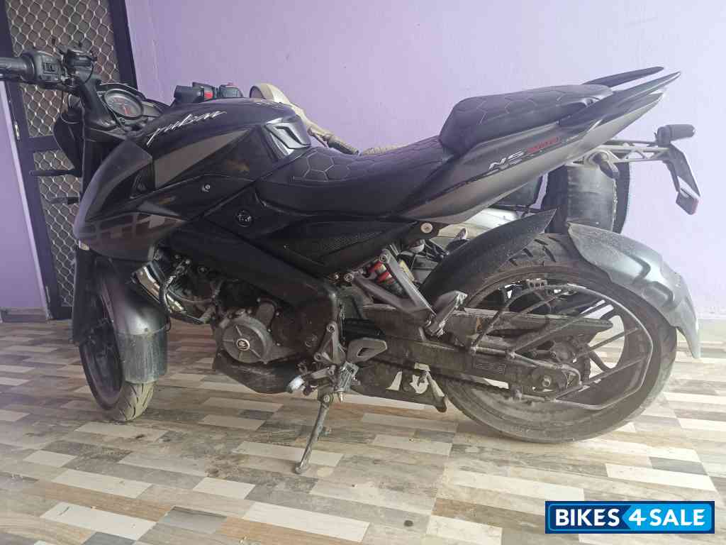 Bajaj Pulsar NS200